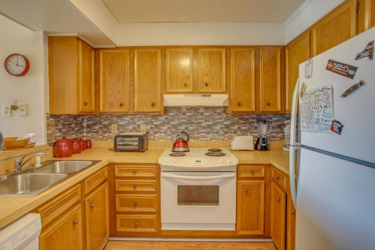 Myrtle Beach Condo With Screened Deck Walk To Beach Eksteriør bilde